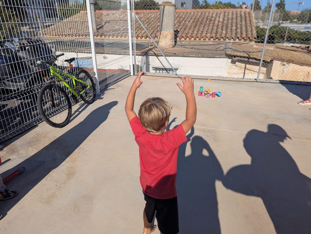 beanbag toss